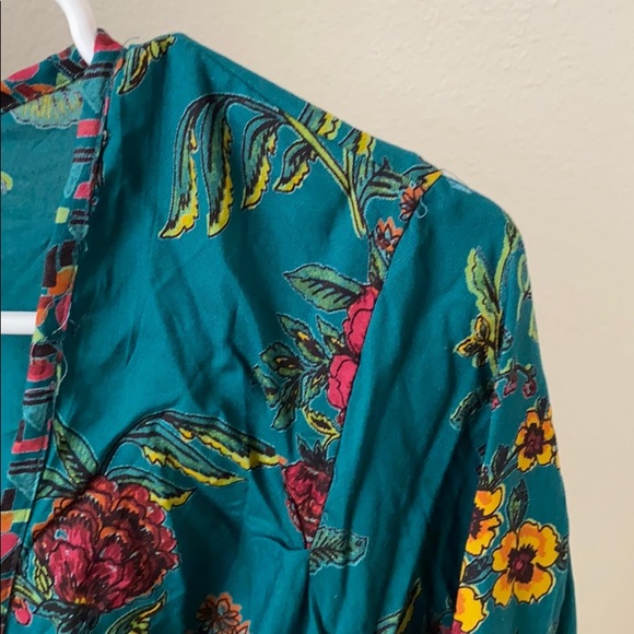 Angie Teal Floral Tie Front Top - Picture 7 of 10